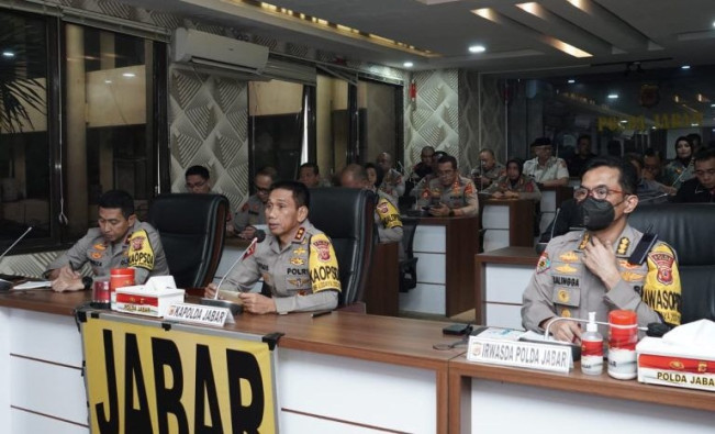 Akhmad Wiyagus saat jabat Kapolda Jabar. [Dok. Polri]